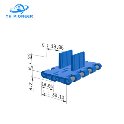 Хорошая цена Легко очищаемый модульный ремень с полетами для санитарной транспортировки в пищевой и фармацевтической промышленности онлайн